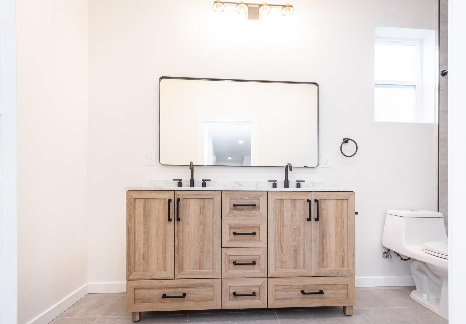Detail Gallery Image 36 of 84 For 1269 B St, Walnut Grove,  CA 95690 - 4 Beds | 2 Baths