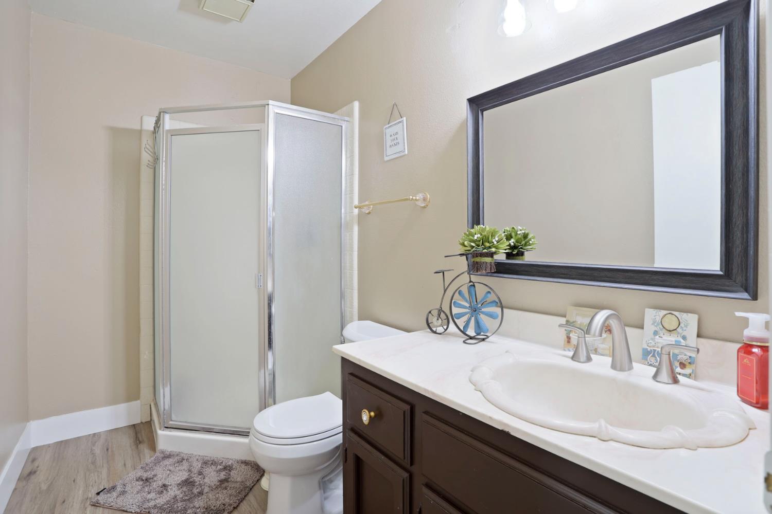 Detail Gallery Image 26 of 47 For 2300 Senimi Cir, Ceres,  CA 95307 - 4 Beds | 3 Baths