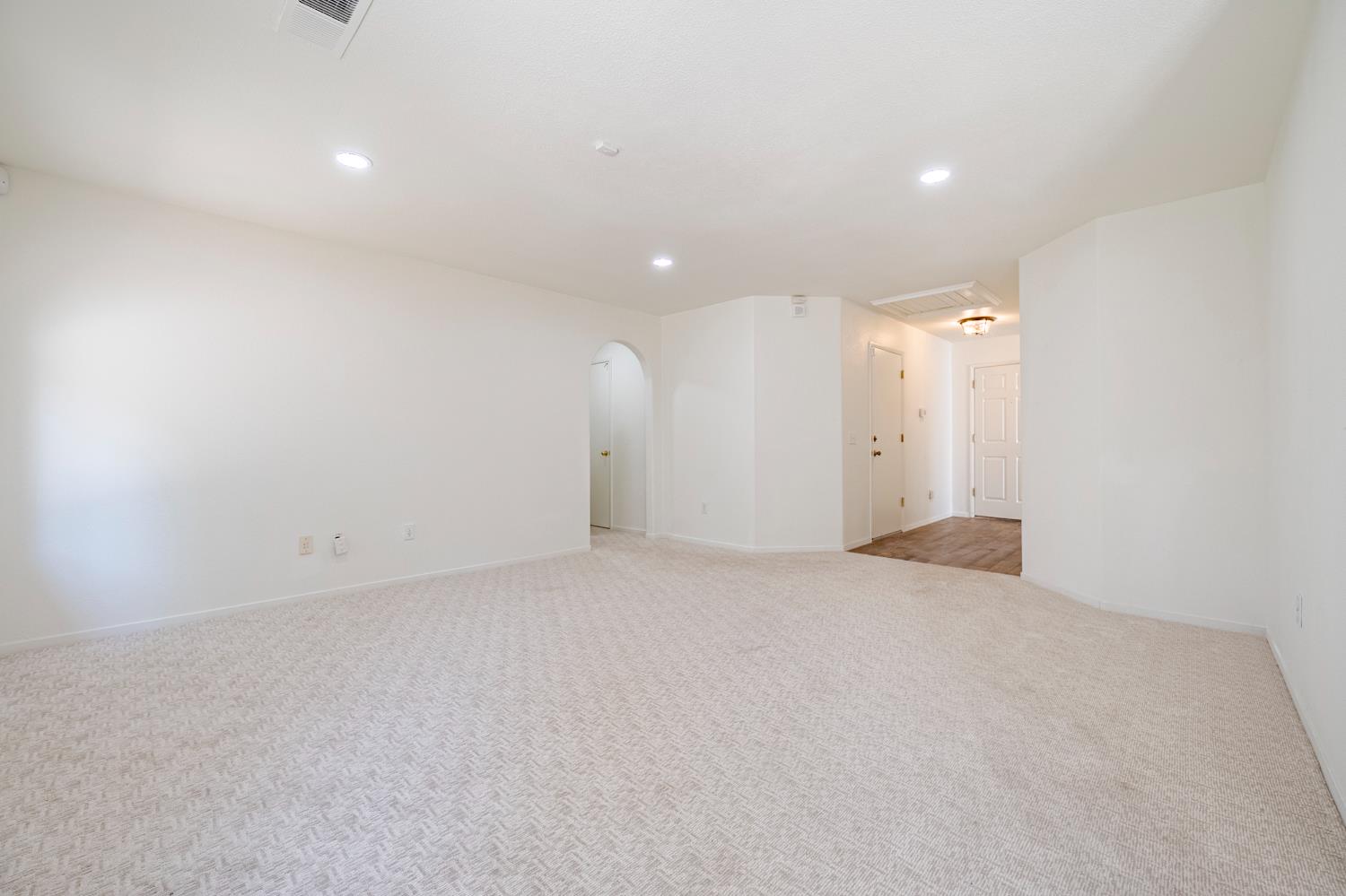 Detail Gallery Image 16 of 36 For 1584 Portola Way, Merced,  CA 95348 - 3 Beds | 2 Baths
