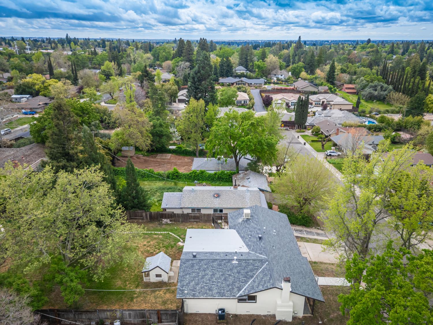 Detail Gallery Image 8 of 62 For 4924 Buena Vista Ave, Fair Oaks,  CA 95628 - 3 Beds | 2 Baths