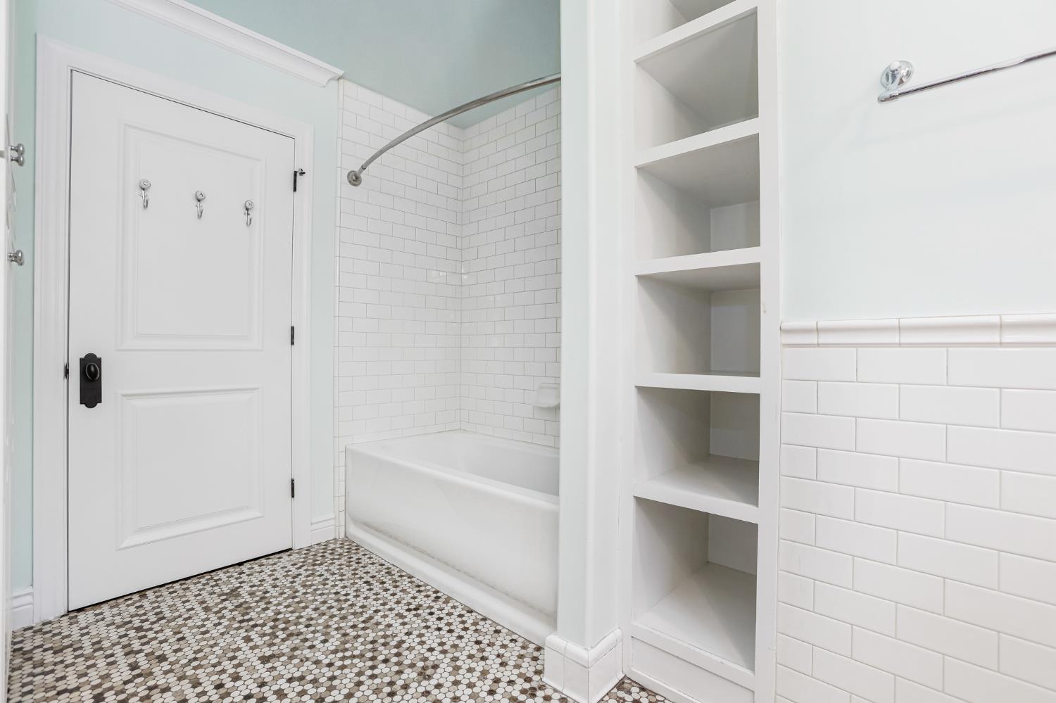 Detail Gallery Image 16 of 40 For 4516 Sierra View Way, Fair Oaks,  CA 95628 - 2 Beds | 1 Baths