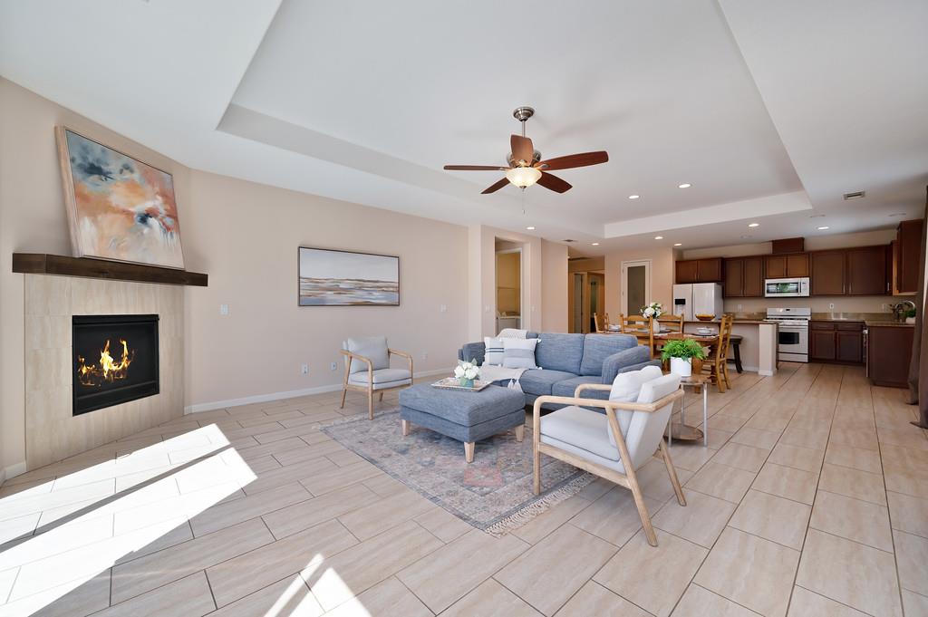 Detail Gallery Image 4 of 35 For 1681 Highland Dr, West Sacramento,  CA 95691 - 3 Beds | 2 Baths