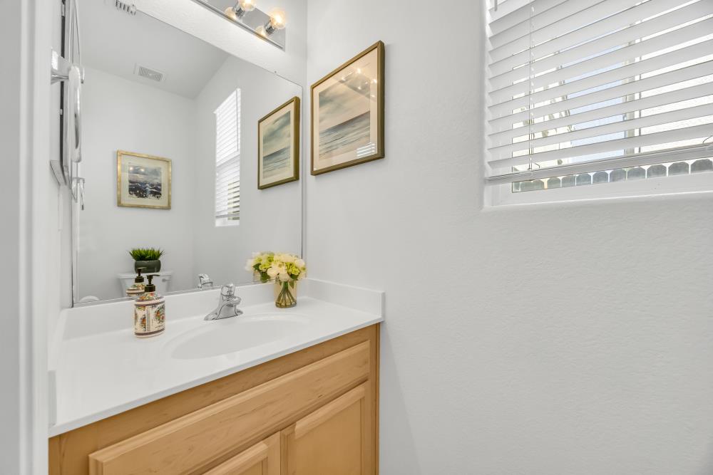 Detail Gallery Image 19 of 48 For 2582 Aimonetti Ave, Sacramento,  CA 95833 - 3 Beds | 2/1 Baths