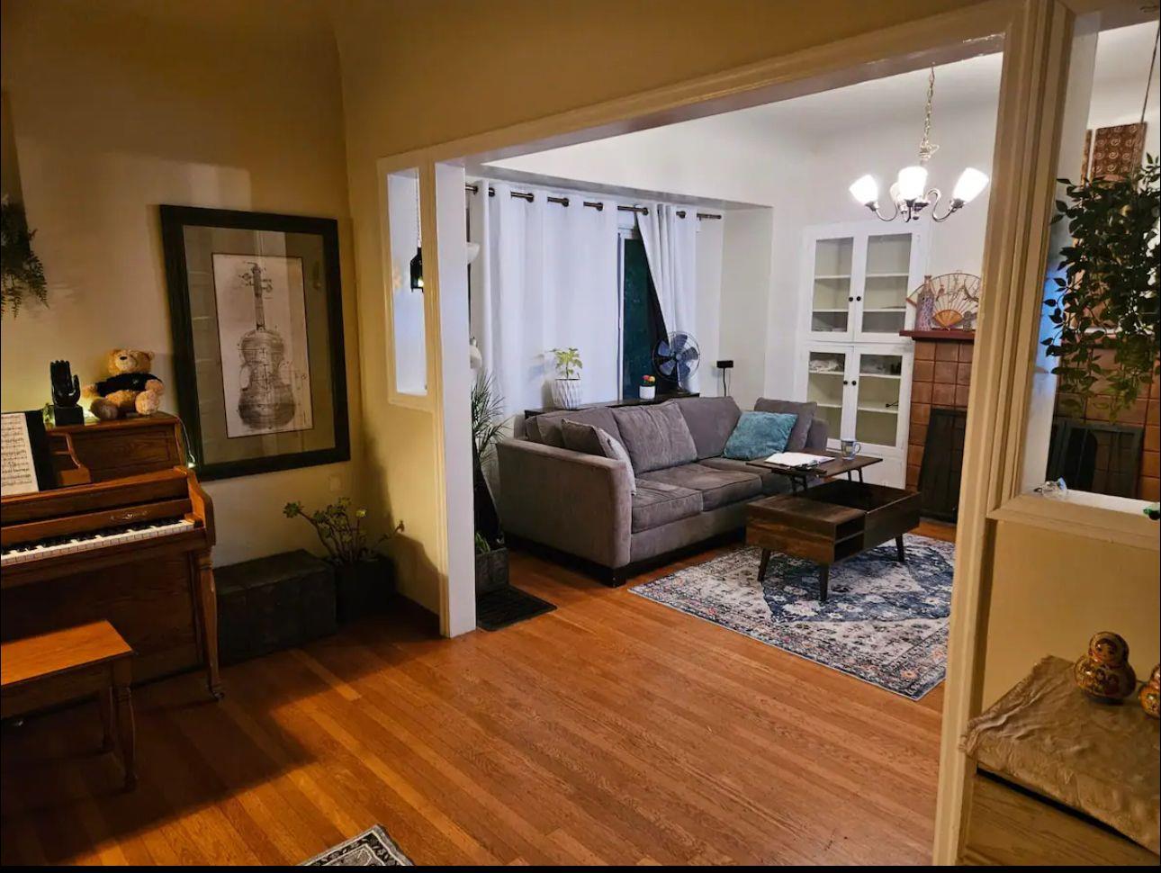 Detail Gallery Image 2 of 12 For 159 John, Oakland,  CA 94611 - 2 Beds | 1 Baths