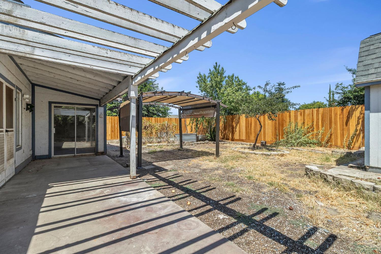 Detail Gallery Image 22 of 25 For 1517 Hackett Road, Ceres,  CA 95307 - 3 Beds | 2 Baths