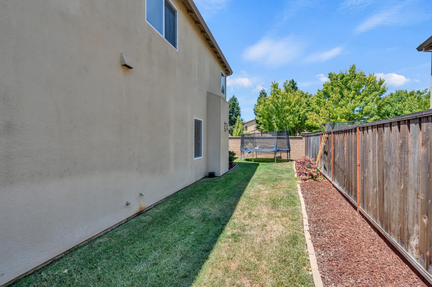 Detail Gallery Image 45 of 53 For 3962 Martis St, West Sacramento,  CA 95691 - 4 Beds | 2/1 Baths