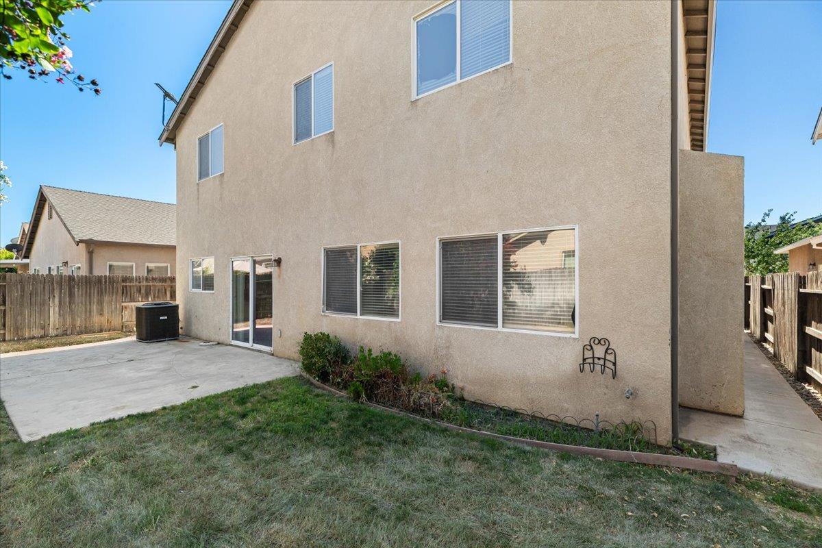 Detail Gallery Image 65 of 72 For 2520 Carnival Dr, Turlock,  CA 95380 - 5 Beds | 3 Baths