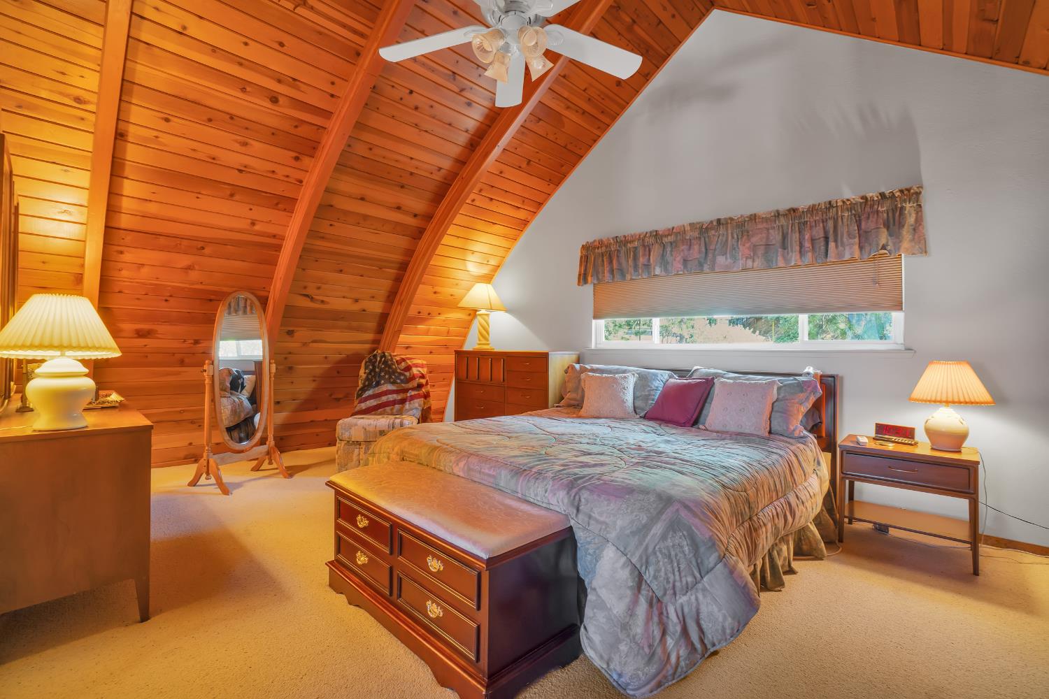Detail Gallery Image 17 of 46 For 1262 Pebble Beach Way, Arnold,  CA 95223 - 3 Beds | 3 Baths