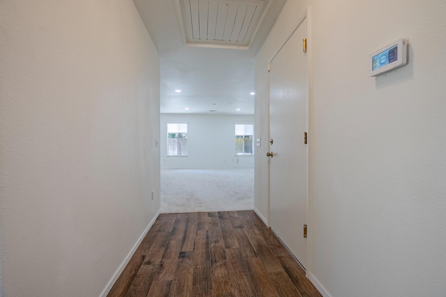 Detail Gallery Image 6 of 36 For 1584 Portola Way, Merced,  CA 95348 - 3 Beds | 2 Baths