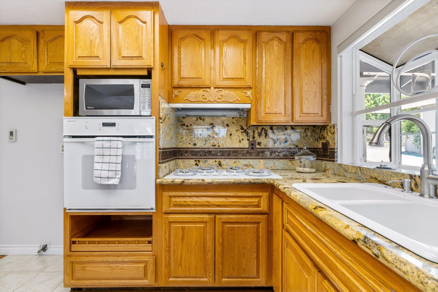 Detail Gallery Image 9 of 68 For 9480 Twin Lakes Ave, Orangevale,  CA 95662 - 3 Beds | 2 Baths