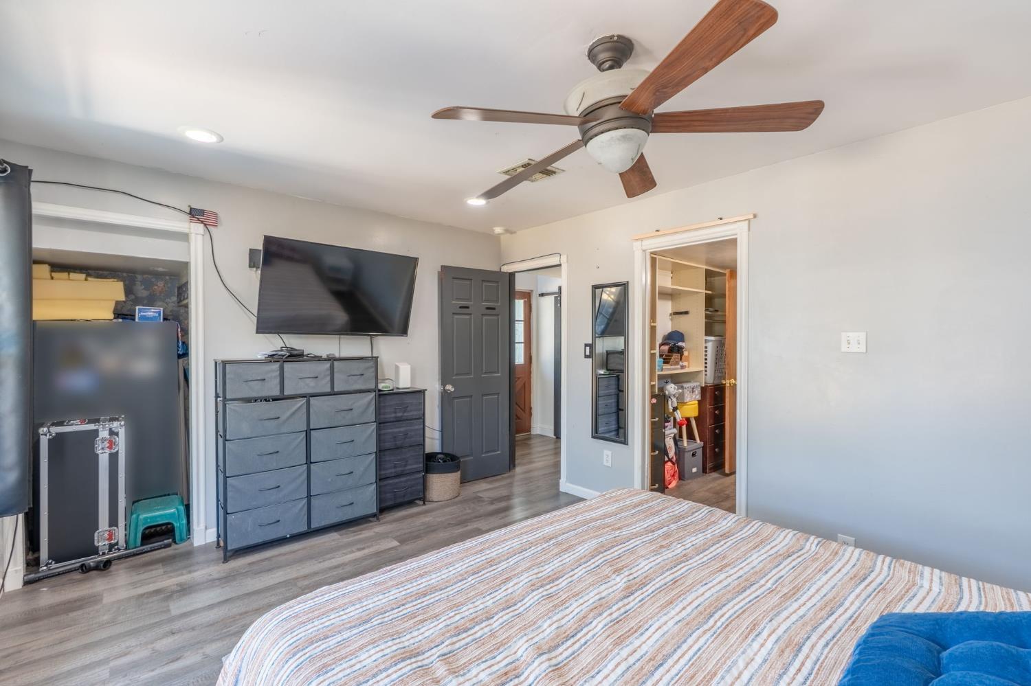 Detail Gallery Image 17 of 28 For 1741 Idalou Ave, Modesto,  CA 95350 - 4 Beds | 2/1 Baths