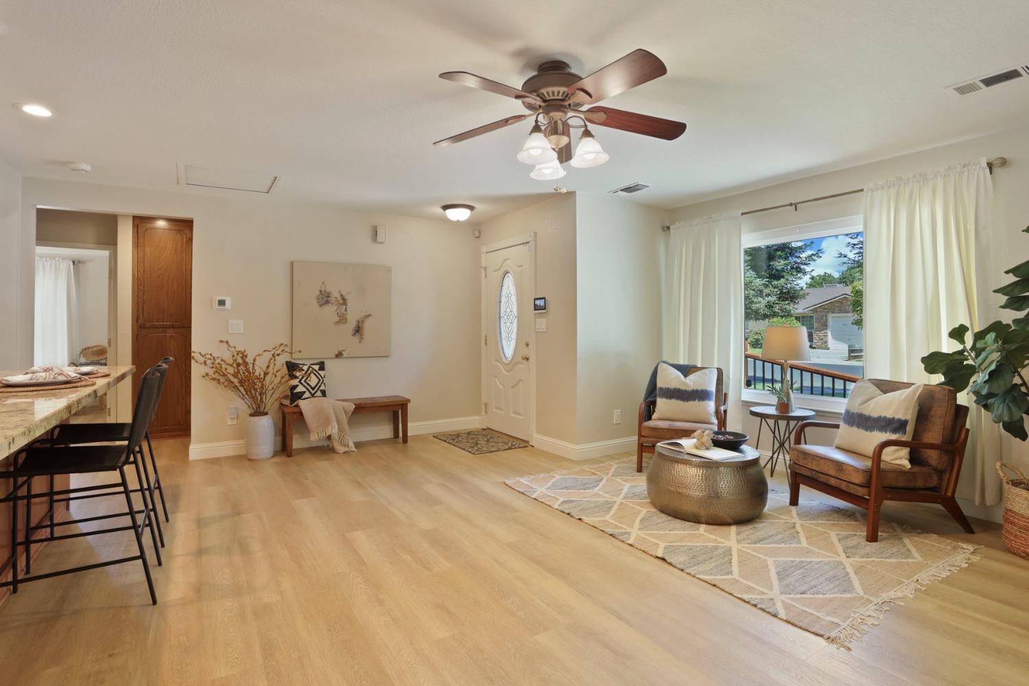 Detail Gallery Image 7 of 56 For 236 Emerson Ave, Modesto,  CA 95350 - 3 Beds | 1/1 Baths