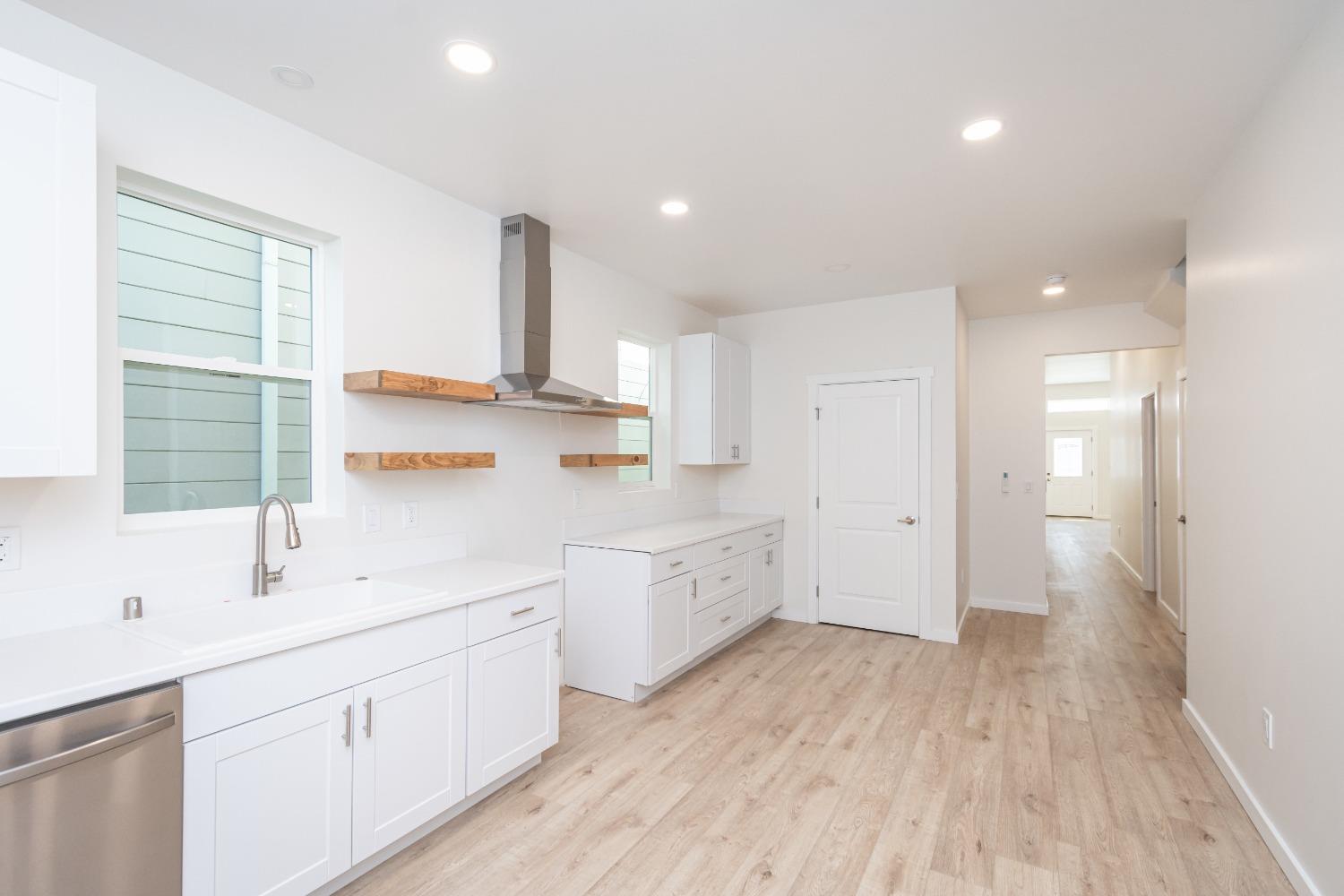Detail Gallery Image 23 of 84 For 1269 B St, Walnut Grove,  CA 95690 - 4 Beds | 2 Baths