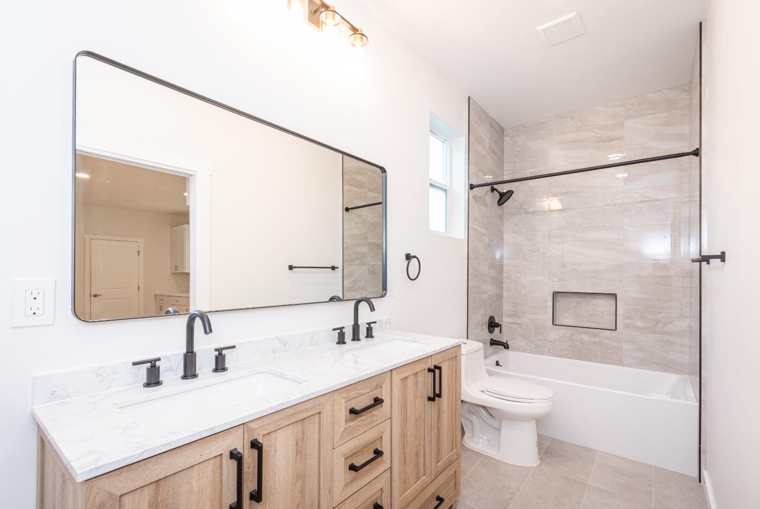 Detail Gallery Image 37 of 84 For 1269 B St, Walnut Grove,  CA 95690 - 4 Beds | 2 Baths