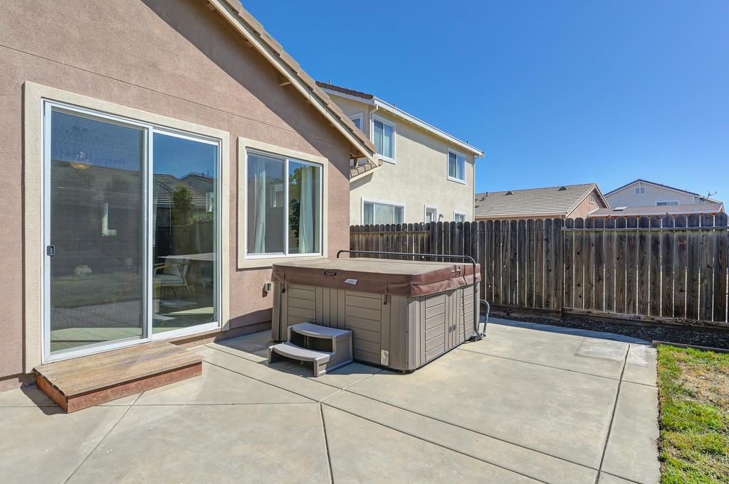 Detail Gallery Image 26 of 35 For 1681 Highland Dr, West Sacramento,  CA 95691 - 3 Beds | 2 Baths