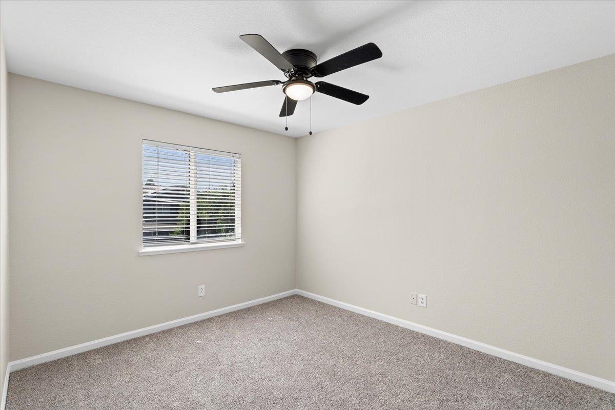 Detail Gallery Image 39 of 72 For 2520 Carnival Dr, Turlock,  CA 95380 - 5 Beds | 3 Baths