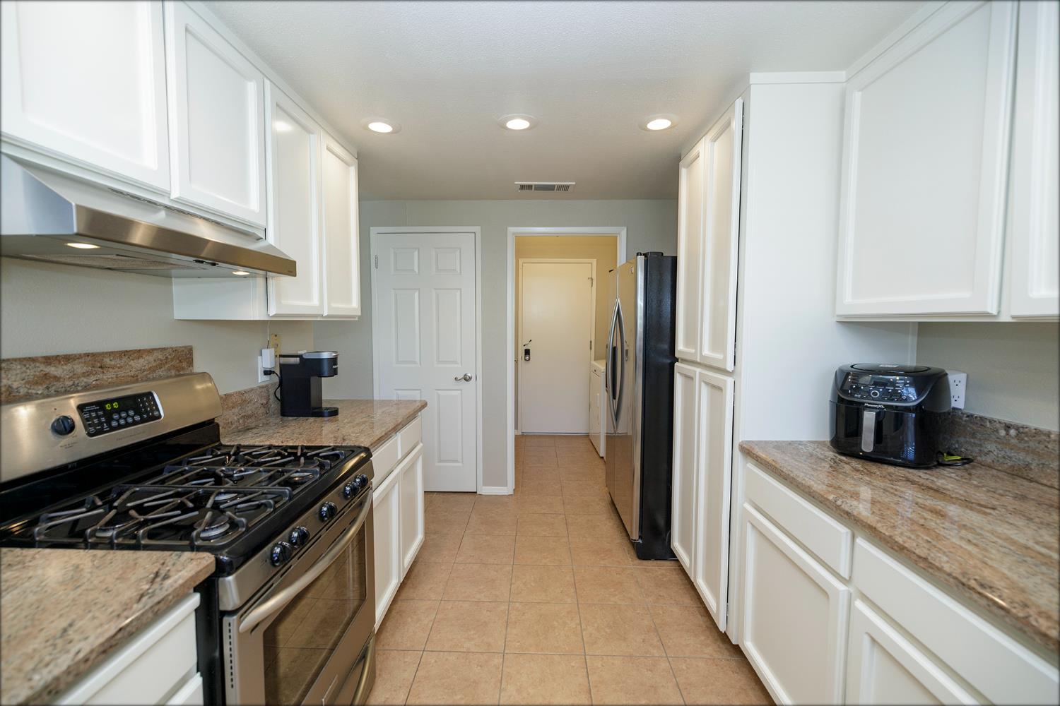 Detail Gallery Image 24 of 48 For 3537 Regency Park Dr, Modesto,  CA 95356 - 2 Beds | 2 Baths