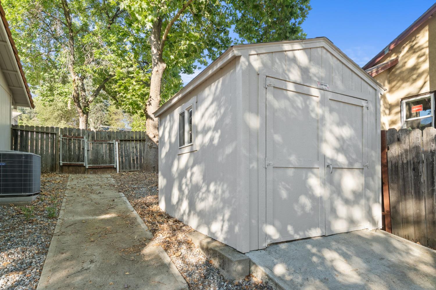 Detail Gallery Image 20 of 29 For 3960 Rustic Rd, Cameron Park,  CA 95682 - 3 Beds | 2 Baths