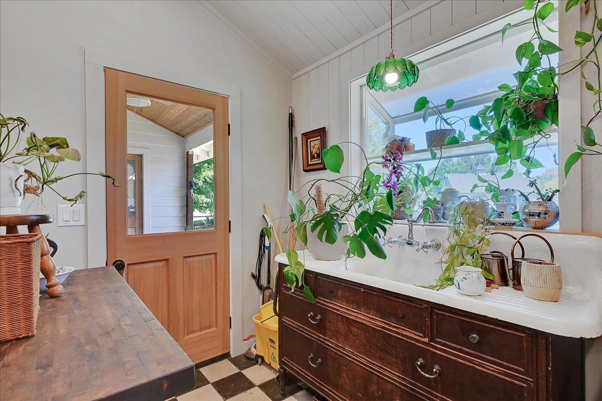 Detail Gallery Image 21 of 45 For 2724 State Highway 20, Marysville,  CA 95901 - 3 Beds | 2 Baths