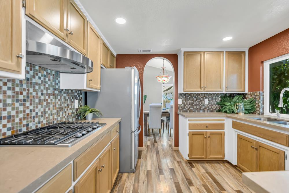 Detail Gallery Image 19 of 65 For 6745 Ashington Way, Elk Grove,  CA 95758 - 4 Beds | 3 Baths