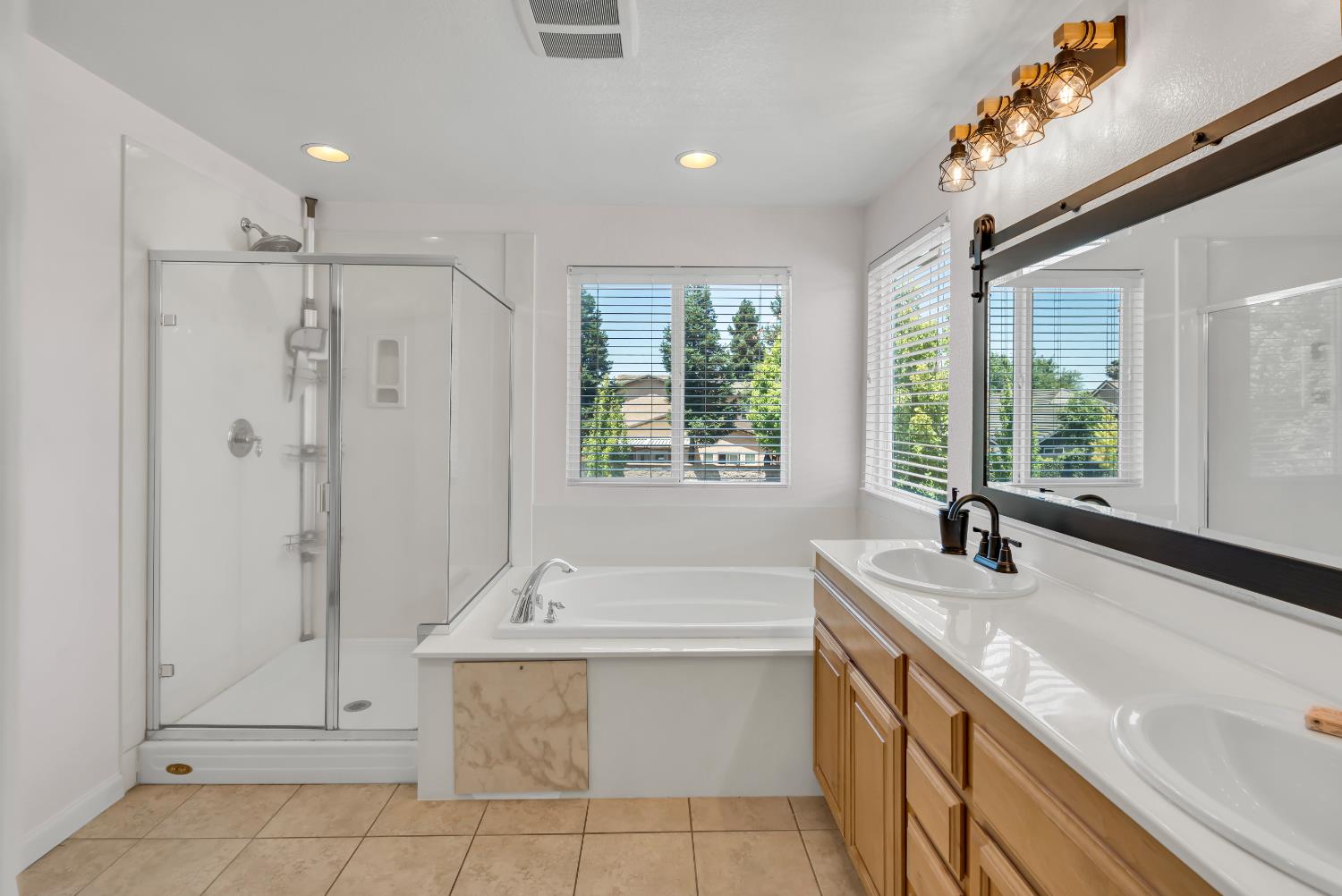 Detail Gallery Image 38 of 53 For 3962 Martis St, West Sacramento,  CA 95691 - 4 Beds | 2/1 Baths