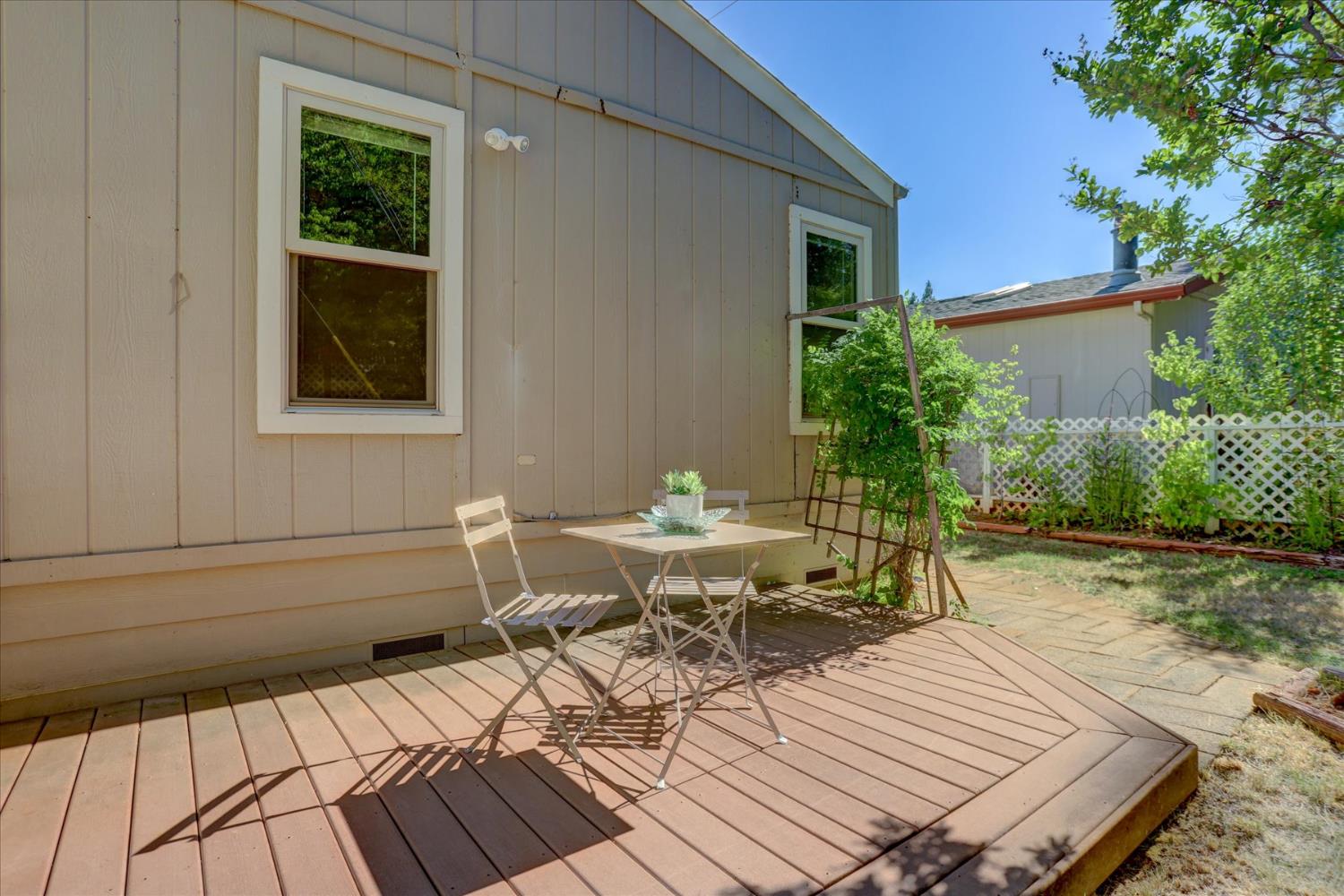 Detail Gallery Image 42 of 68 For 10046 Dalewood Way, Grass Valley,  CA 95949 - 2 Beds | 2 Baths