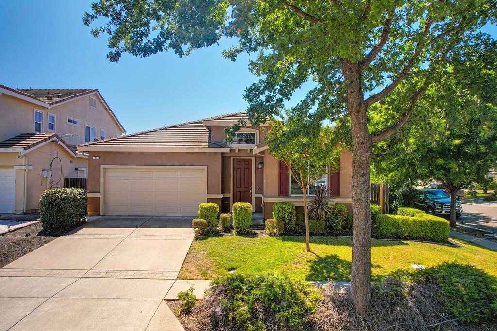 Detail Gallery Image 1 of 35 For 1681 Highland Dr, West Sacramento,  CA 95691 - 3 Beds | 2 Baths