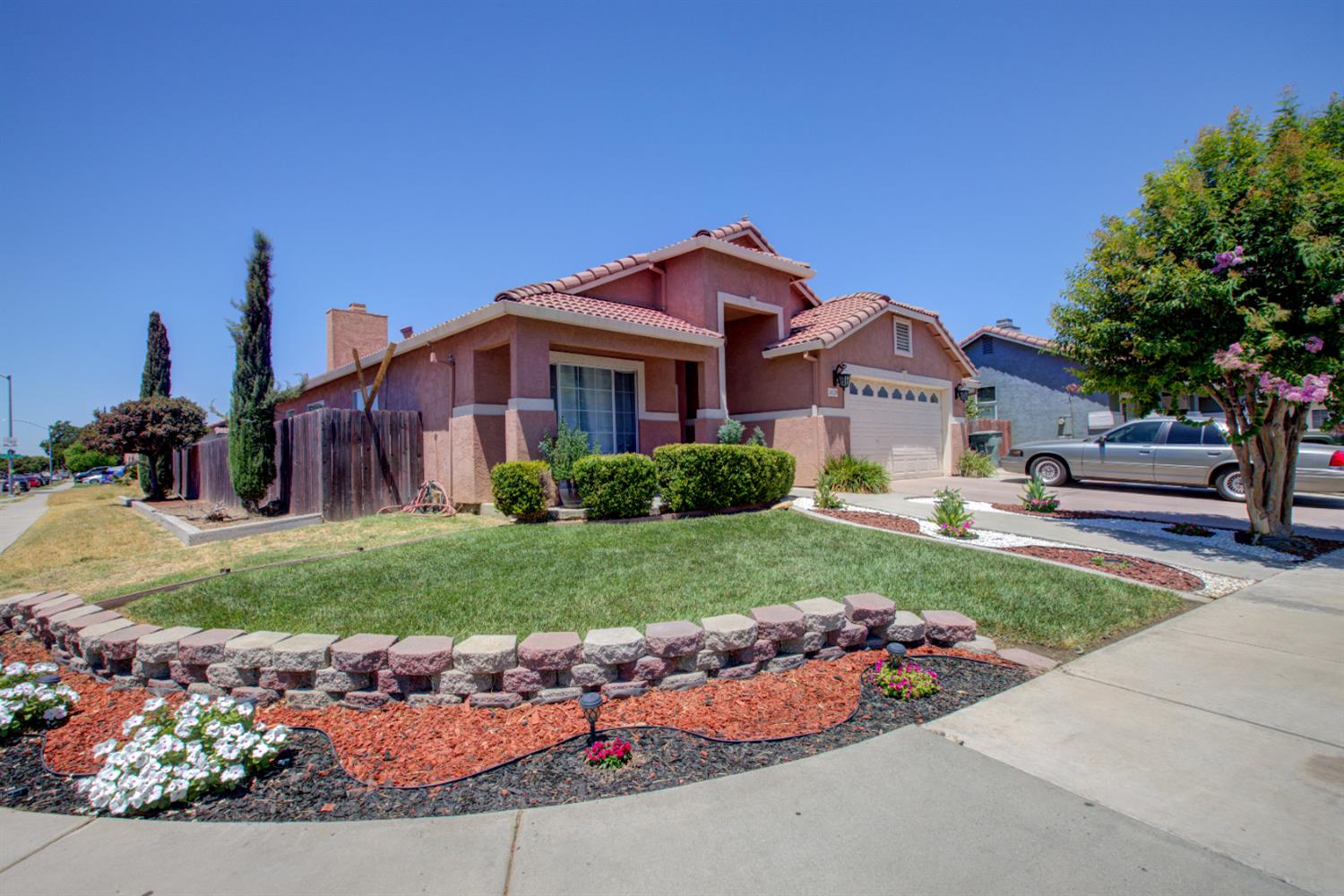 Detail Gallery Image 1 of 31 For 3129 Malik Ave, Ceres,  CA 95307 - 4 Beds | 2 Baths
