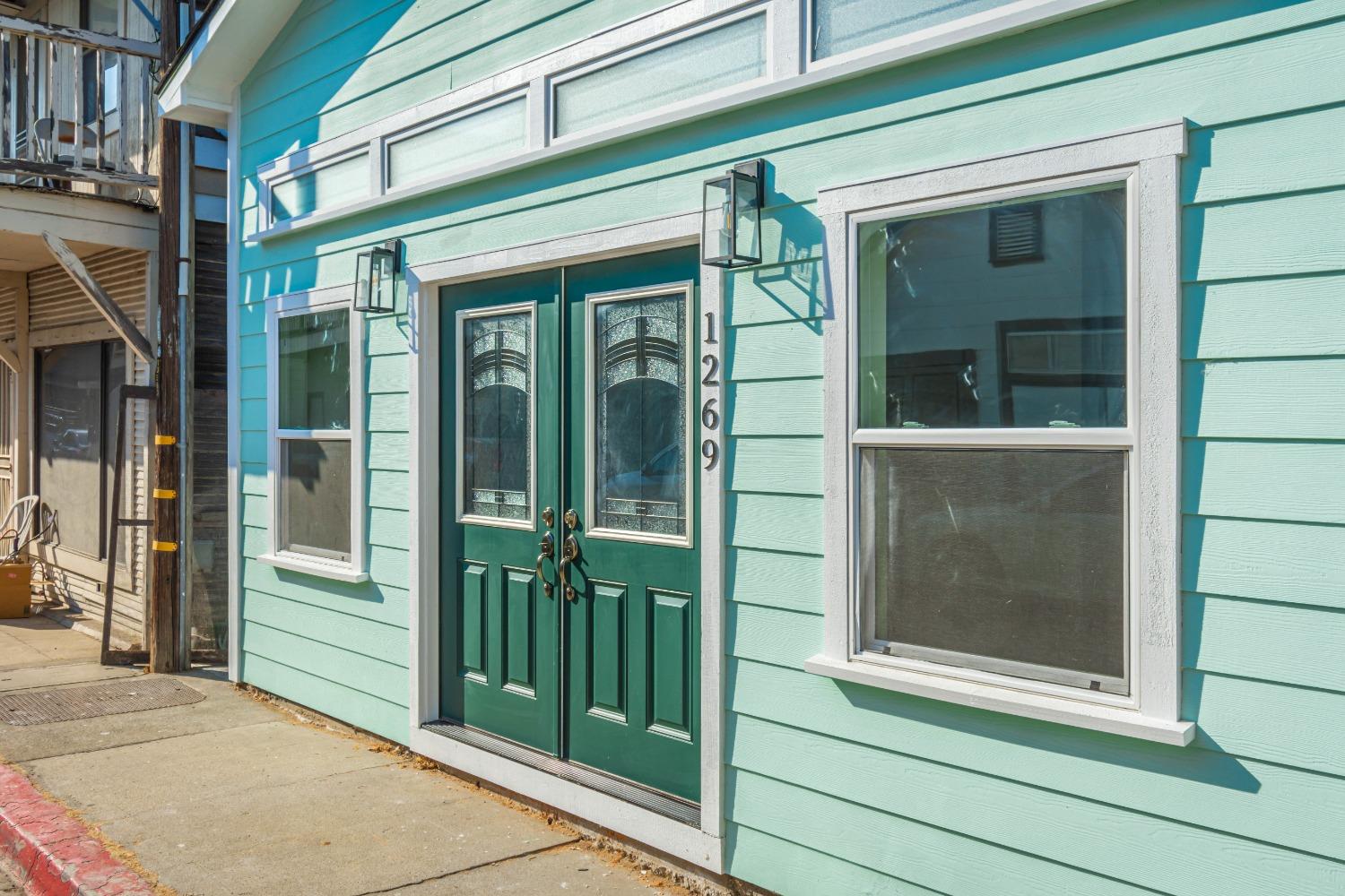 Detail Gallery Image 5 of 84 For 1269 B St, Walnut Grove,  CA 95690 - 4 Beds | 2 Baths