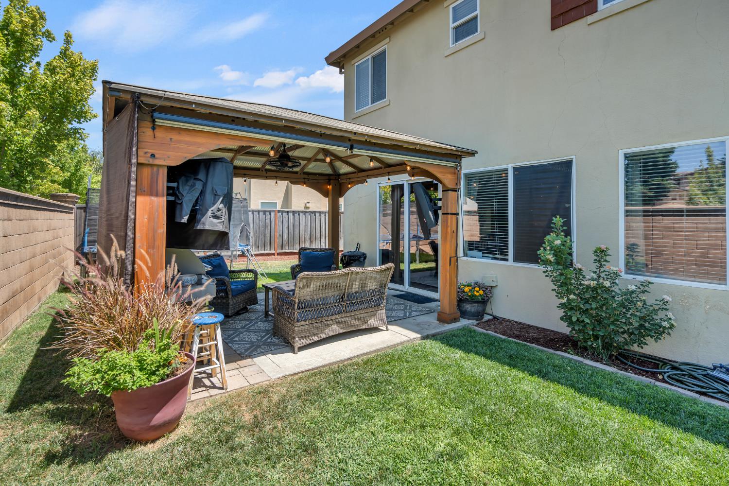 Detail Gallery Image 42 of 53 For 3962 Martis St, West Sacramento,  CA 95691 - 4 Beds | 2/1 Baths