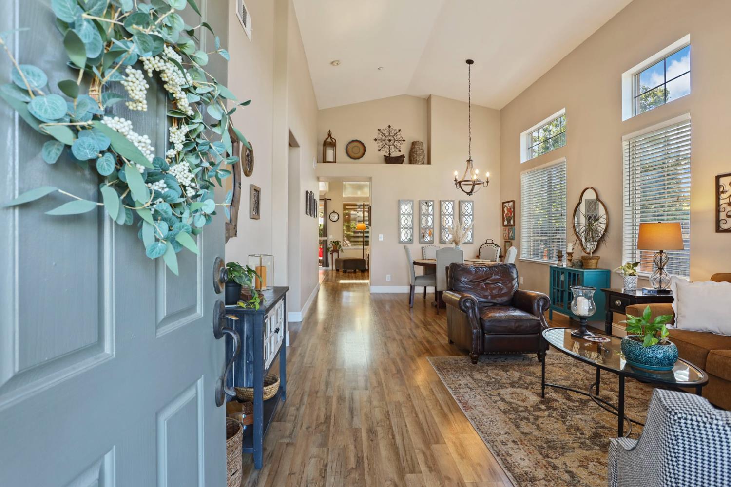 Detail Gallery Image 5 of 21 For 1214 Royal Ann Ct, Brentwood,  CA 94513 - 4 Beds | 2/1 Baths