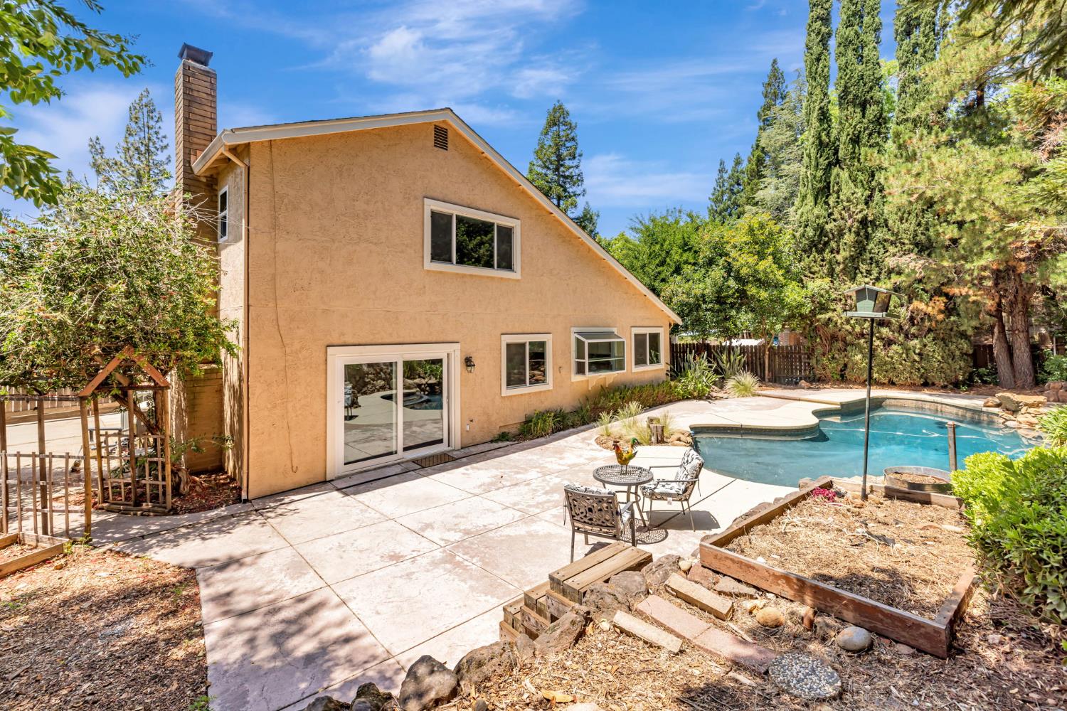 Detail Gallery Image 37 of 38 For 5544 Montia Ct, Orangevale,  CA 95662 - 4 Beds | 2/1 Baths