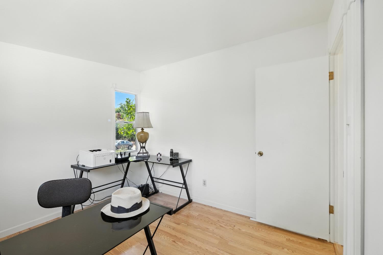 Detail Gallery Image 19 of 40 For 3896 Arrowhead Dr, El Dorado Hills,  CA 95762 - 4 Beds | 2 Baths