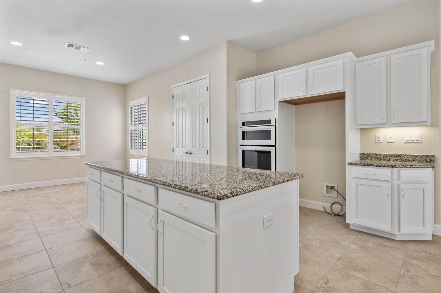 Detail Gallery Image 21 of 55 For 1264 Elm Ridge St, Manteca,  CA 95336 - 3 Beds | 2/1 Baths
