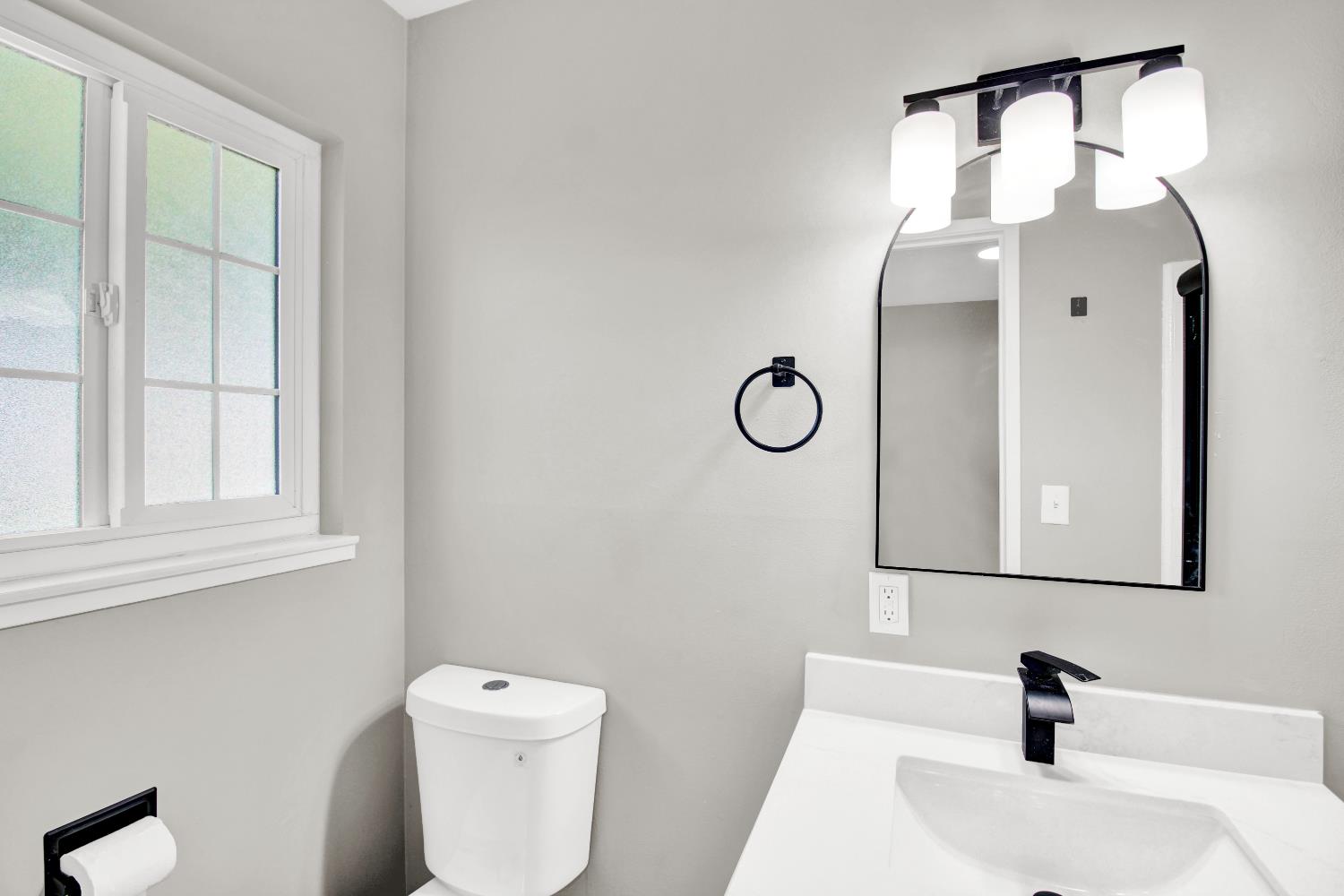 Detail Gallery Image 36 of 45 For 3212 Lotus Ct, Ceres,  CA 95307 - 3 Beds | 2 Baths