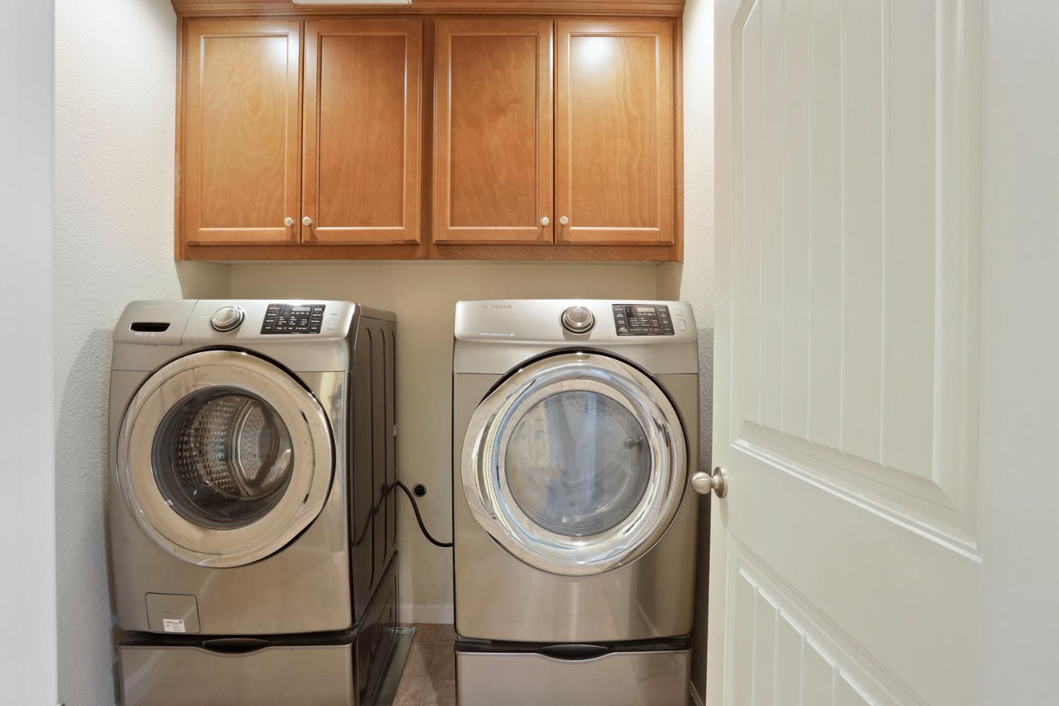 Detail Gallery Image 27 of 33 For 1540 Aspire Way, Modesto,  CA 95356 - 5 Beds | 2/1 Baths