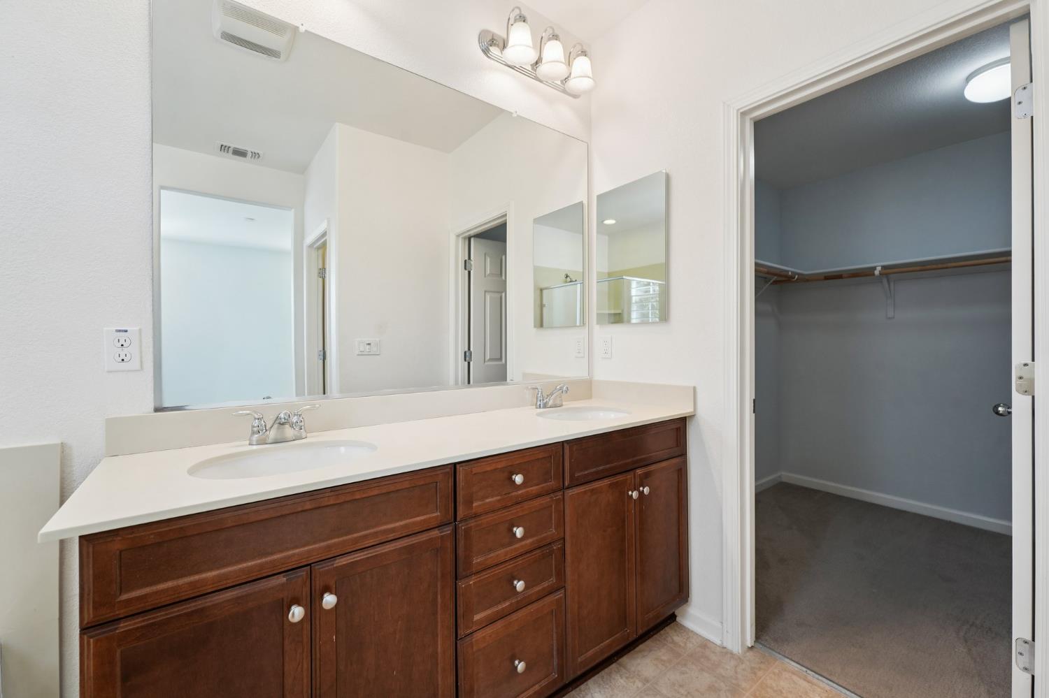 Detail Gallery Image 25 of 45 For 818 Queen Palm Ln, Brentwood,  CA 94513 - 3 Beds | 2/1 Baths