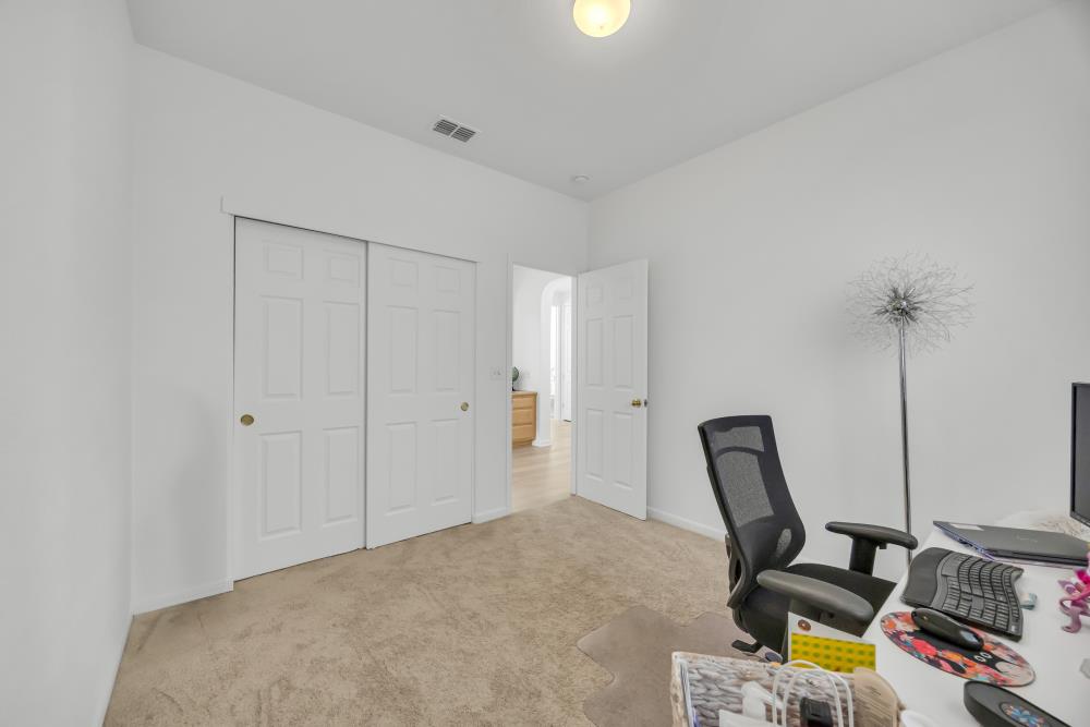Detail Gallery Image 33 of 48 For 2582 Aimonetti Ave, Sacramento,  CA 95833 - 3 Beds | 2/1 Baths