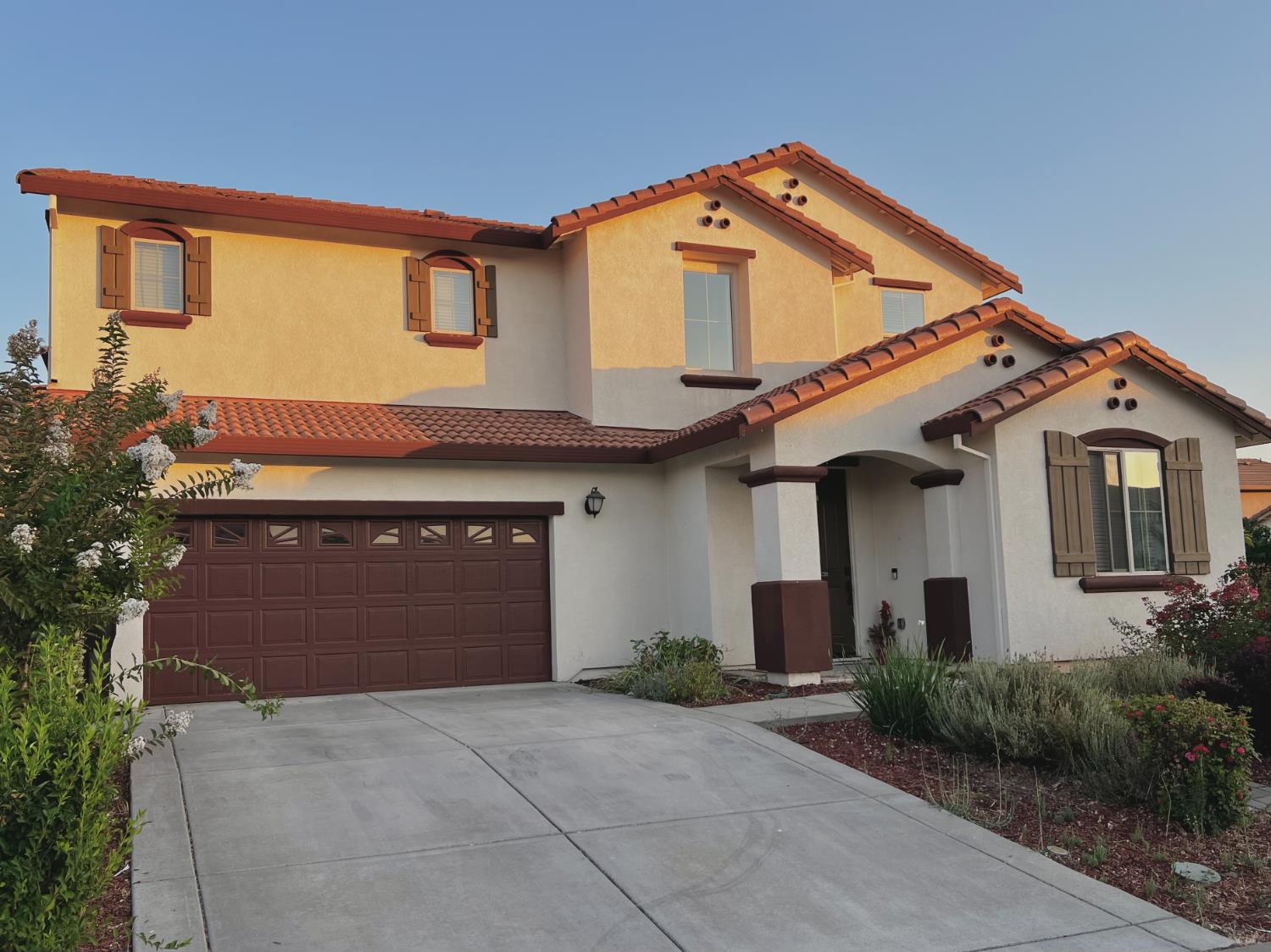 Detail Gallery Image 1 of 21 For 12586 Solsberry Way, Rancho Cordova,  CA 95742 - 4 Beds | 3 Baths