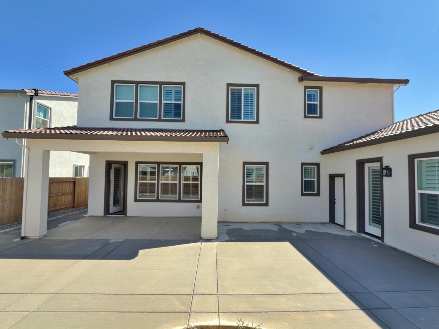 Detail Gallery Image 35 of 44 For 8594 Sona Way, Elk Grove,  CA 95757 - 6 Beds | 5/1 Baths