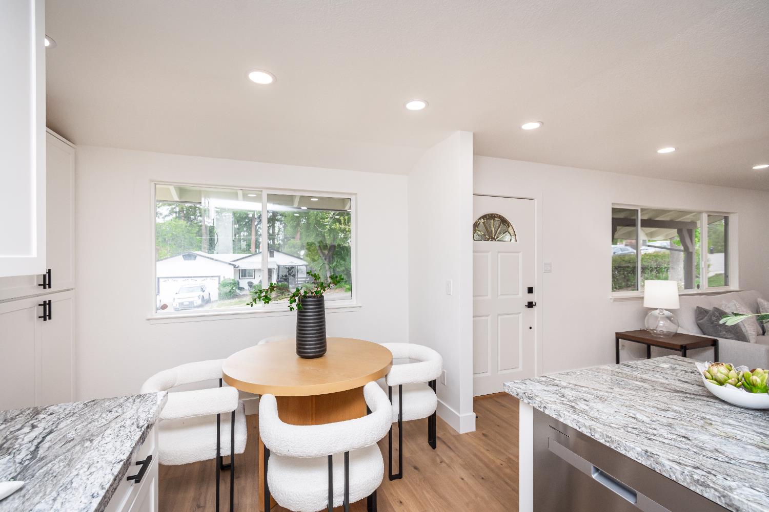 Detail Gallery Image 32 of 62 For 4924 Buena Vista Ave, Fair Oaks,  CA 95628 - 3 Beds | 2 Baths