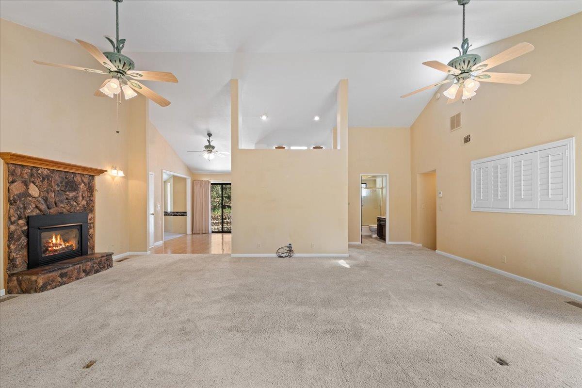 Detail Gallery Image 6 of 33 For 20780 Natures Way, Colfax,  CA 95713 - 3 Beds | 2 Baths
