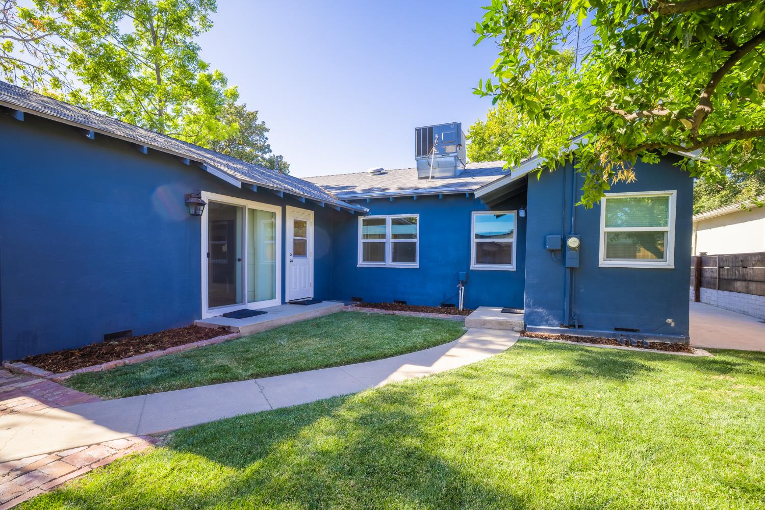 Detail Gallery Image 34 of 36 For 1416 Cahill Ave, Turlock,  CA 95380 - 3 Beds | 2 Baths