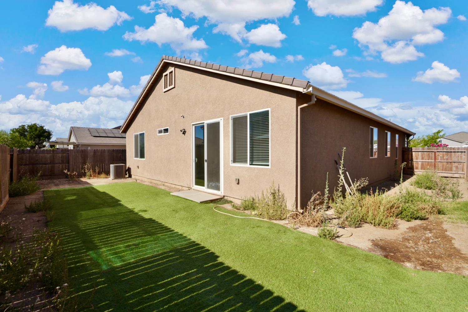 Detail Gallery Image 22 of 33 For 453 Daffodil Dr, Merced,  CA 95341 - 3 Beds | 2 Baths