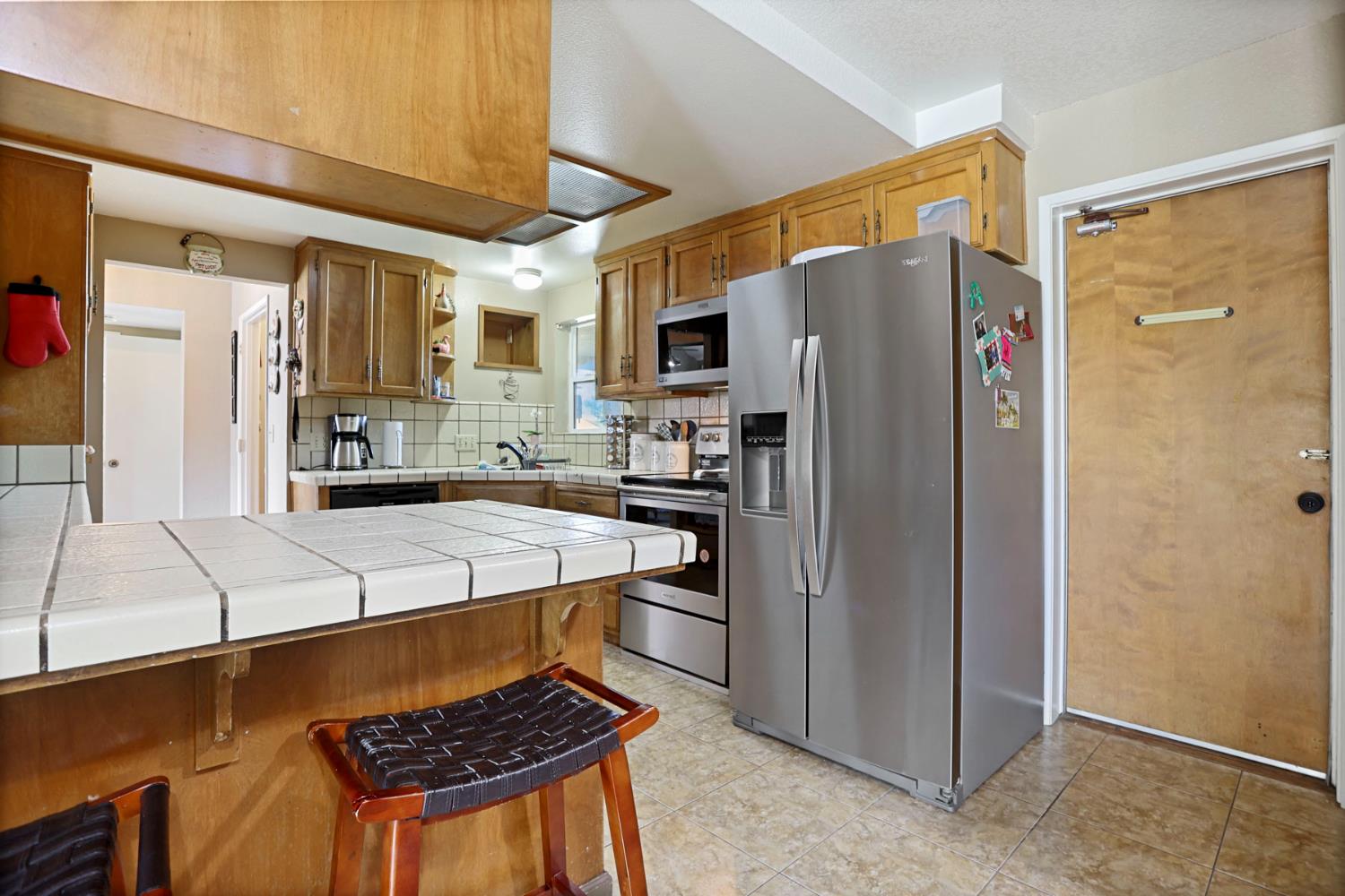 Detail Gallery Image 19 of 47 For 2300 Senimi Cir, Ceres,  CA 95307 - 4 Beds | 3 Baths