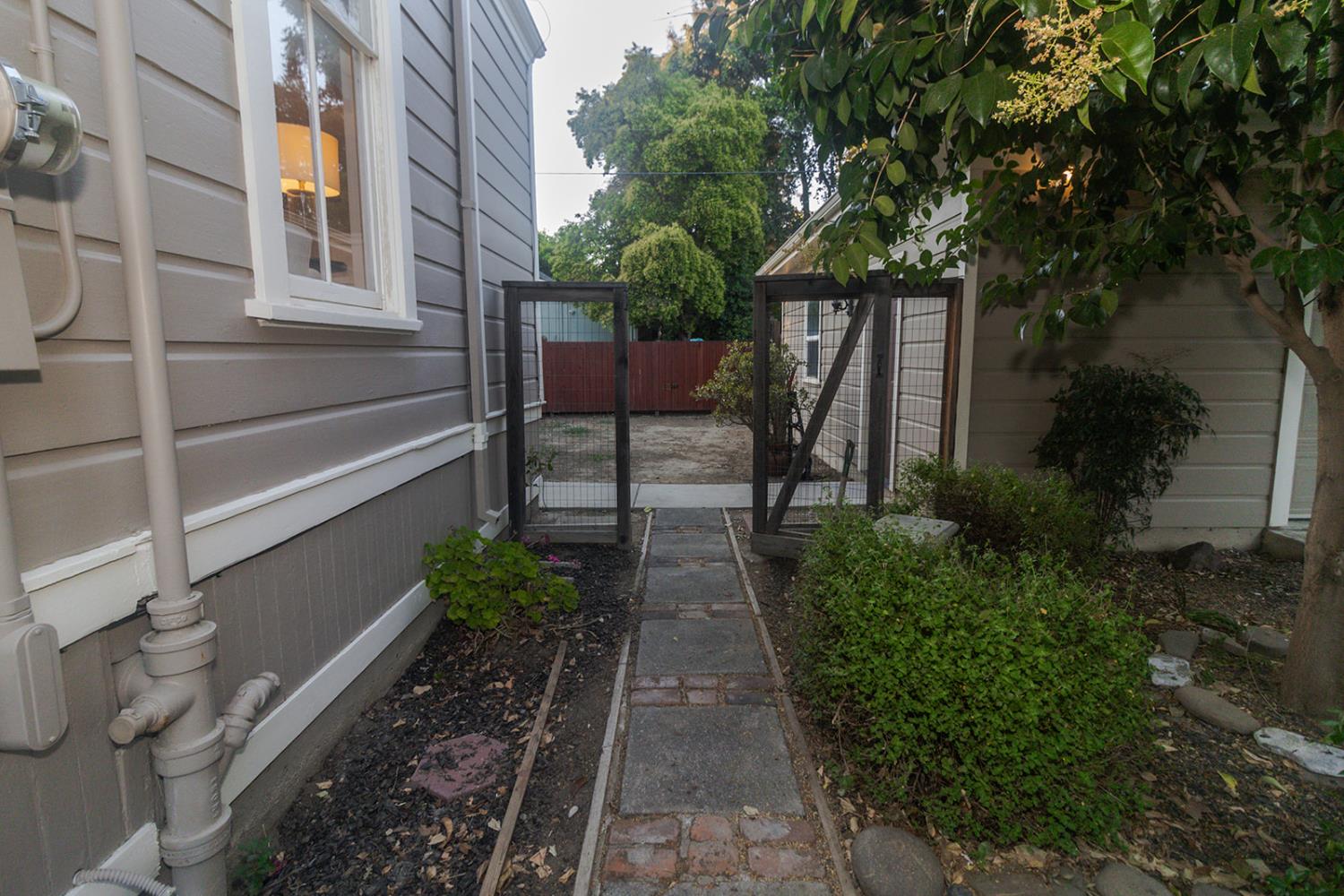 Detail Gallery Image 42 of 59 For 603 1st St, Woodland,  CA 95695 - 3 Beds | 2 Baths