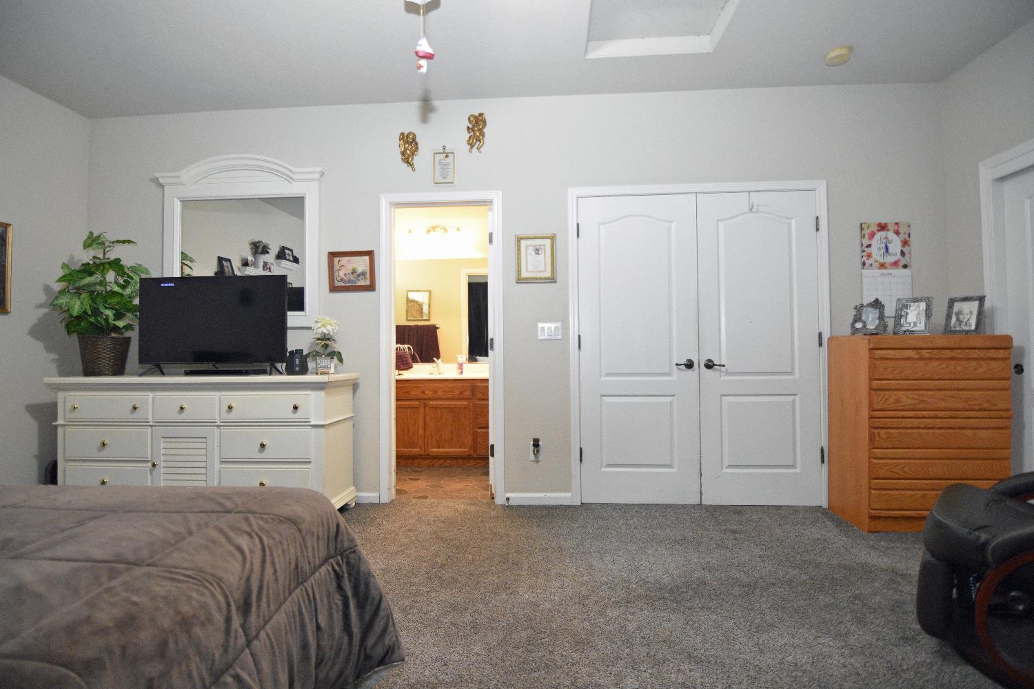 Detail Gallery Image 27 of 62 For 1923 Greenfield Dr, Turlock,  CA 95382 - 5 Beds | 3 Baths