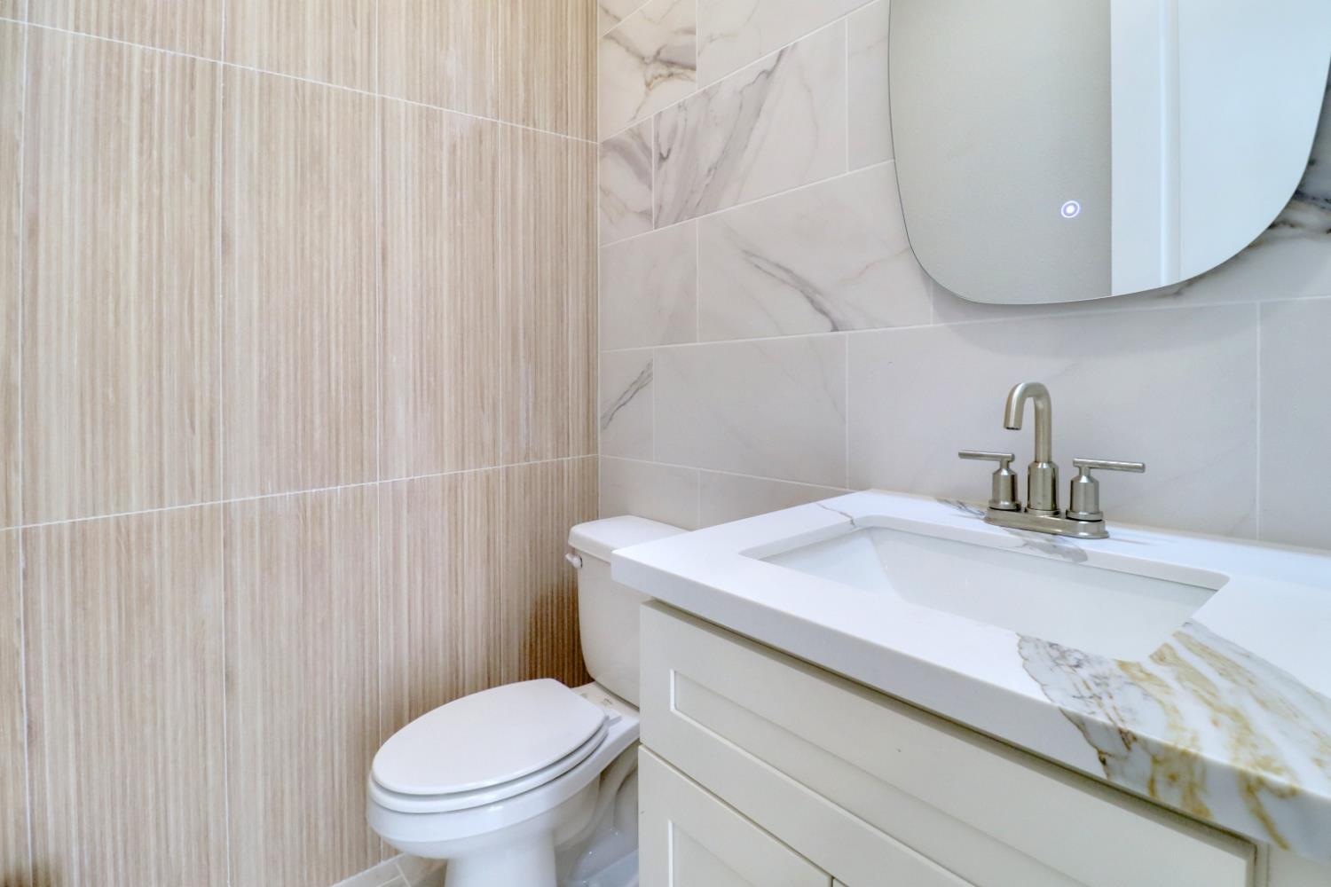 Detail Gallery Image 11 of 44 For 8594 Sona Way, Elk Grove,  CA 95757 - 6 Beds | 5/1 Baths