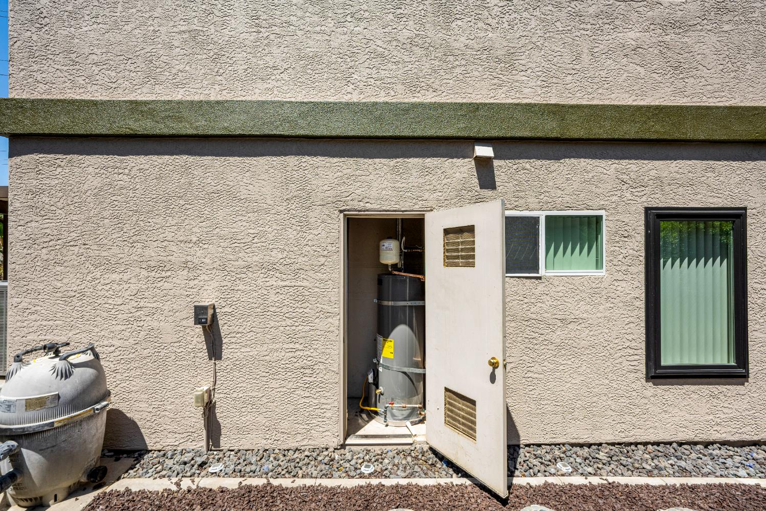 Detail Gallery Image 44 of 57 For 5100 Homeland Ct, Antelope,  CA 95843 - 6 Beds | 3 Baths