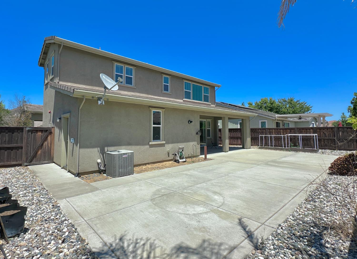 Detail Gallery Image 30 of 33 For 2544 Mack Way, Woodland,  CA 95776 - 4 Beds | 3 Baths